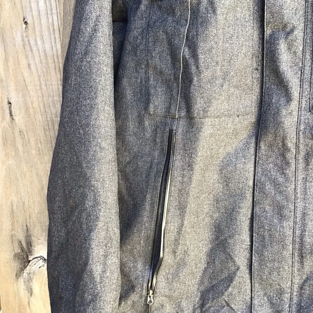 The North Face DryVent Hooded Rain Jacket Charcoal Gray Men's XXL Waterproof